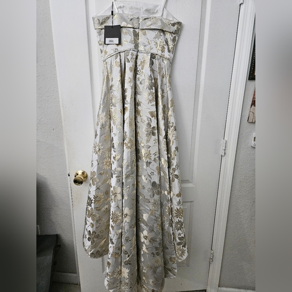 Mac Duggal Brocade Strapless White Golden Floral High Low Gown 49619 SZ 6 NWT - Picture 7 of 13